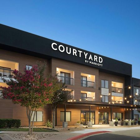 Courtyard By Marriott- Austin Round Rock Hotel Bagian luar foto
