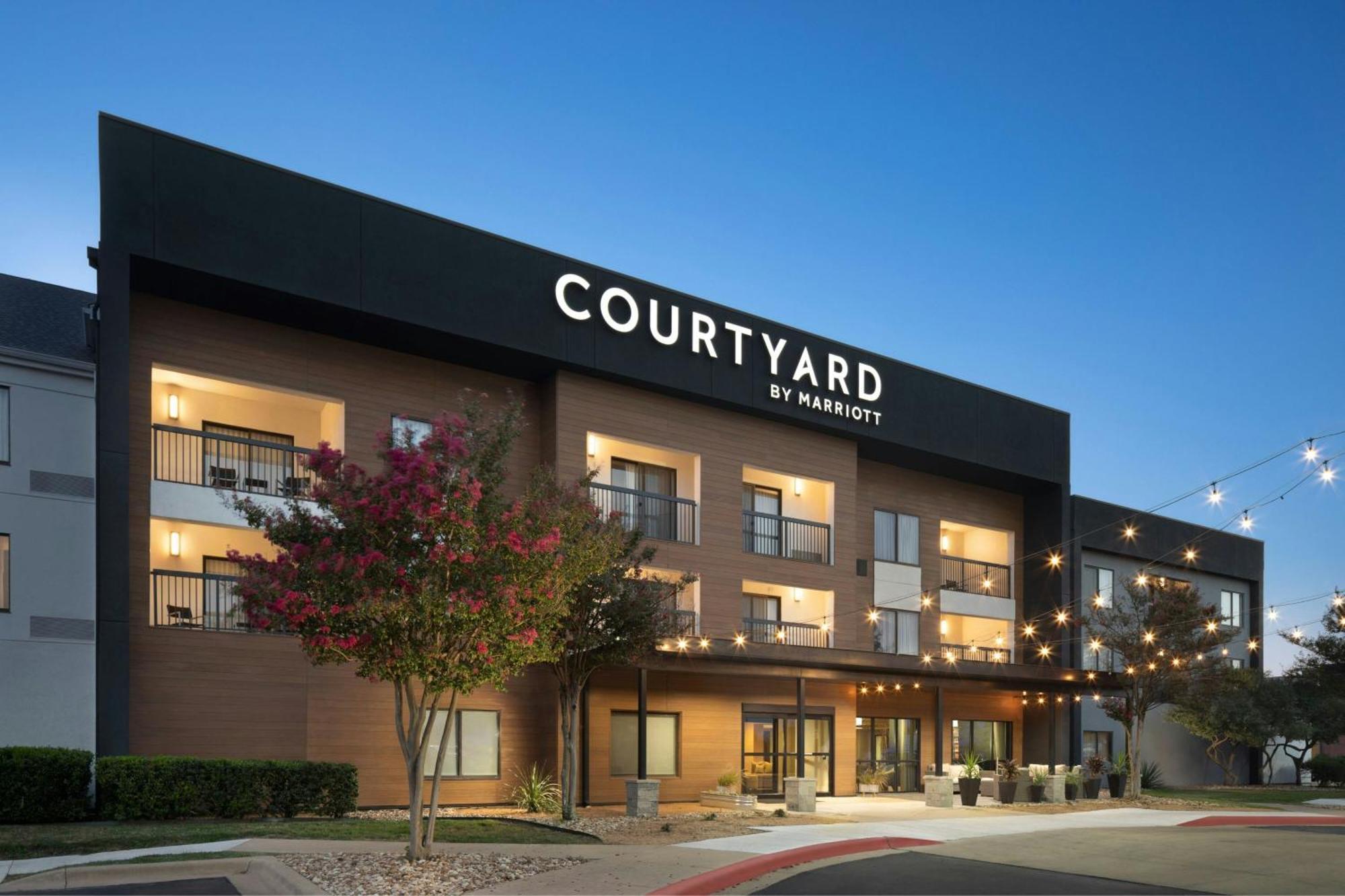 Courtyard By Marriott- Austin Round Rock Hotel Bagian luar foto